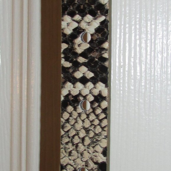 Snake skin Belt - Picture 3 of 3